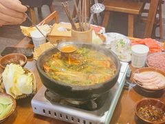 -黔有有贵州酸汤夺夺粉火锅(五味十字店)
