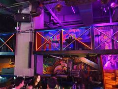 -UP嘻哈酒吧(粉巢店)
