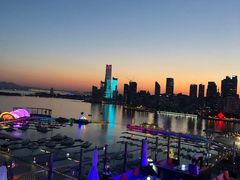 -VENU+海景酒廊