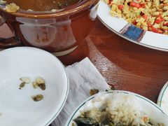 -湖南人家湘菜馆(镇江路店)
