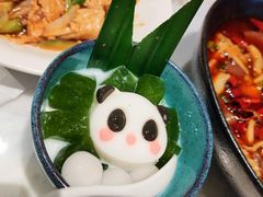 -孔雀云贵川·融合菜(长宁来福士店)
