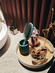 -琉璃丝美·高端美容SPA会所