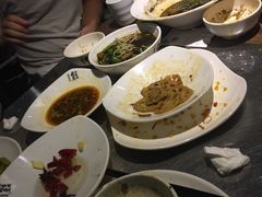 -龙巢盱眙龙虾·牛蛙·烧烤宵夜(八卦岭店)