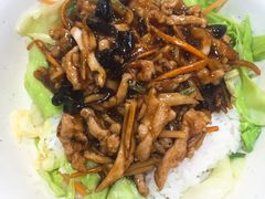 鱼香肉丝饭-咬不得高祖生煎·简餐(高银街店)