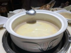 招牌筒骨砂锅-小骨煲金华砂锅(转塘金街美地店)