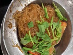 -J Daeng Seafood