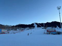 -丝绸之路山地度假区滑雪场