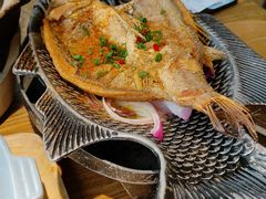 -蜜桃餐厅·伴山(湖滨商业街店)