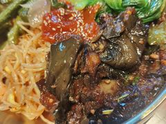 老妈拌饭-聚合鑫东北熏酱熟食麻辣面(长阳店)