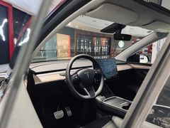 -TESLA 特斯拉(广州天环广场体验店)