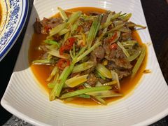 -万重锦·人文川菜馆(骡马市店)