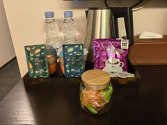 -桔子酒店(上海西藏北路地铁站店)