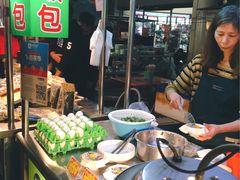 -六合夜市