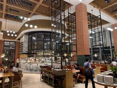 -怡咖啡海鲜自助餐厅(浦东香格里拉店)
