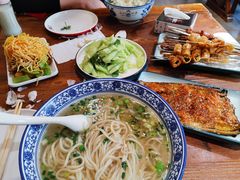 -东大桥小国抻面烧烤(长通路店)