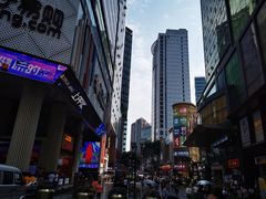 -八一路好吃街(雨田商务大厦店)