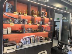 -悦动体能篮球羽毛球网球(三里河店)