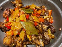 嫩仔姜炒牛蛙-吃饭皇帝大土家民族菜(正大广场店)