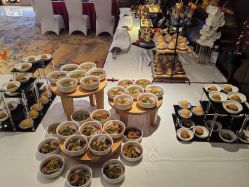 -成都世外桃源酒店-宴会厅·草坪婚礼·会议活动