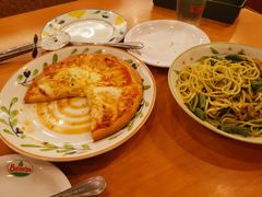 -萨莉亚意式餐厅(新洲家乐福店)