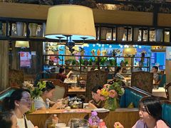 -领鲜活海鲜榴莲自助火锅(东门店)