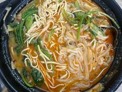 -小街曹师傅砂锅麻辣烫(亚泰大街店)