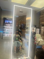 -PE SALON