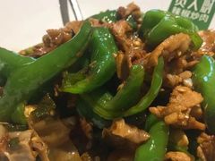 -费大厨辣椒炒肉(高铁吾悦广场店)