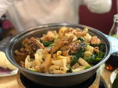-芳村榕树头叹佬鸡煲(体育西店)