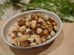 盐烤银杏-大和食乐·鲜和牛酸汤火锅(环宇荟店)