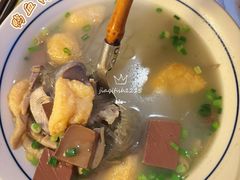 鸭血粉丝全家福-花迹·金陵南京菜(老门东店)
