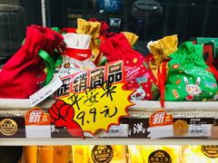 -全家便利店(江湾镇站店)