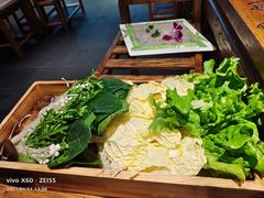-南门四季铜锅涮肉(左家庄店)