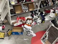 -BIGOFFS 超级折扣(仁恒伊势丹店)