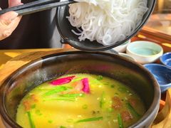 -桥香园过桥米线(国贸店)