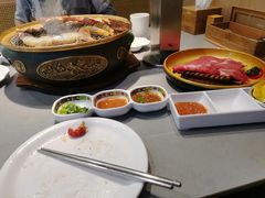 -山焱·炭火自助烤肉(周浦万达店)