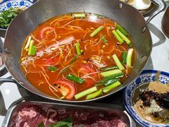 -王奋斗贵州酸汤牛肉火锅