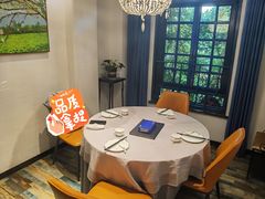 -hallch好吃餐厅(奥体中心店)