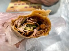 熏肉大饼-石饮红星包子(中山路店)