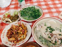 -老方桌烂蹄花川菜馆(九龙坡店)