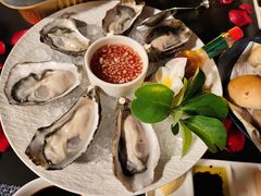 -三亚亚龙湾瑞吉酒店·宴悦Driftwood·游水海鲜·牛排·草坪·私人定制