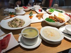 -渝半城经典川粤菜(重庆天地店)