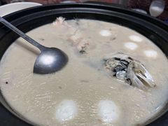 -香山湖家家宴(中山陵店)