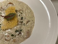 -MONICH牛排融合餐厅(和义大道购物中心店)