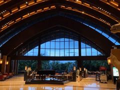 -三亚湾海居铂尔曼度假酒店