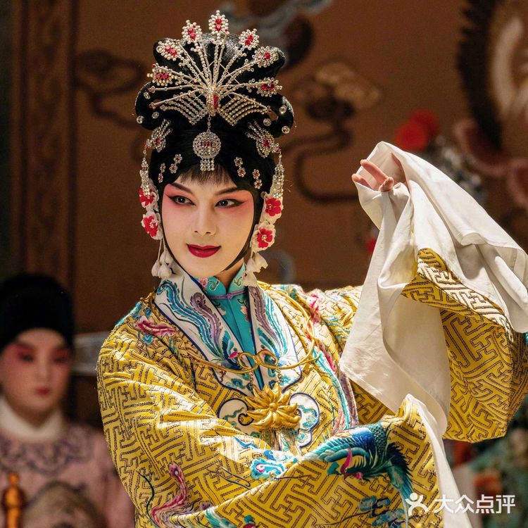 超美鬓边不是海棠红