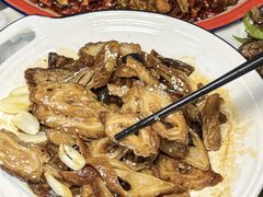 -老鼎万春卤菜(五代传承创始老店)