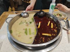 -肖肖酸萝卜鱼火锅(总店)