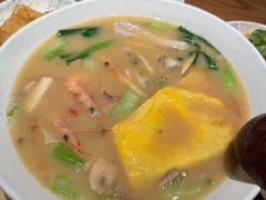 -荣家黄鱼面(前滩太古里店)