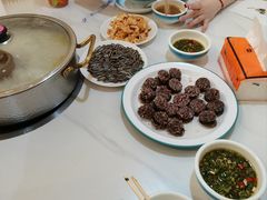-朴小妹人参鸡汤火锅(长白山万达店)